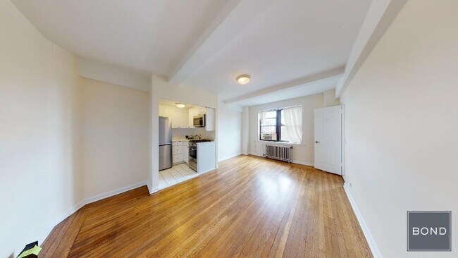 Building Photo - 850 Amsterdam Ave