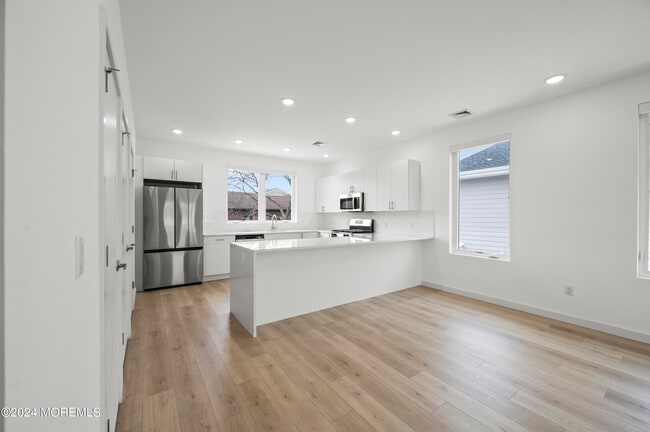 Building Photo - 910 Cookman Ave