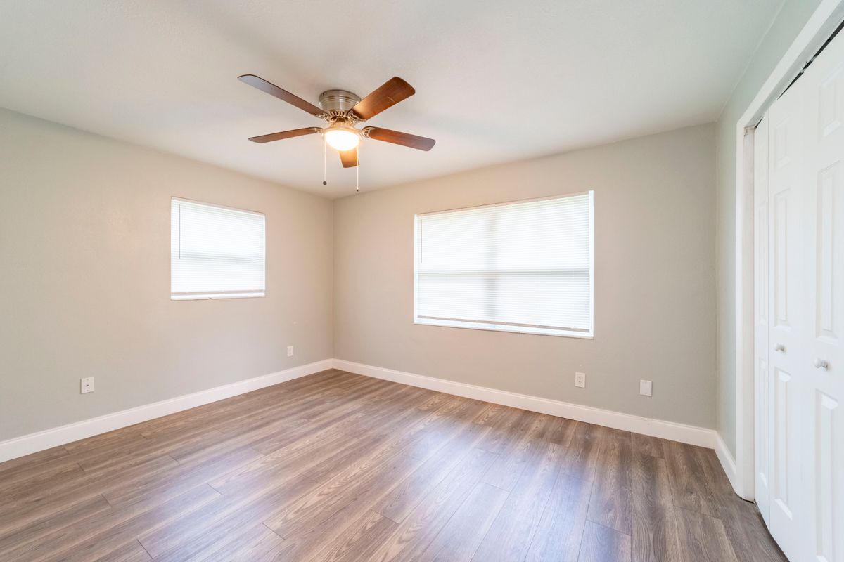 Building Photo - 51 N Cortez Ave