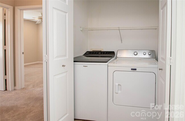 Building Photo - 3148 Mannington Dr