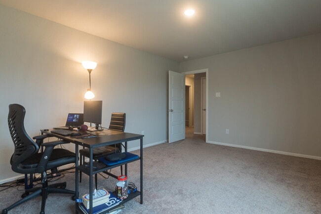 Building Photo - Gorgeous Two Story Home Featuring 2 Living spaces, 5 Bedrooms, and 3.5 Baths