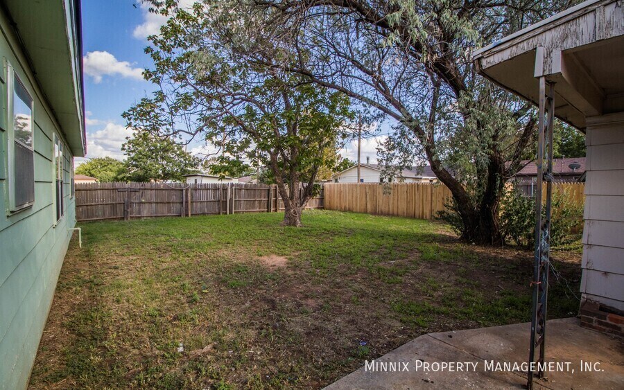 Building Photo - 4825 53rd St