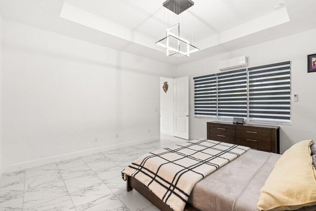 Building Photo - 13185 Mount Columbia Terrace