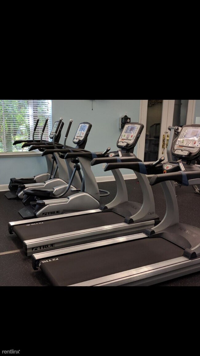 Building Photo - 2 br, 2 bath Condo - Sunset Isles