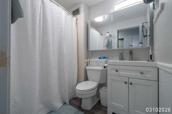 Building Photo - Waikiki High-Rise Living – Stunning 1-Bedroom with Incredible Views