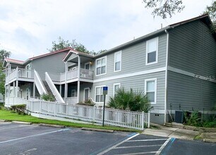 Building Photo - 2905 SW Archer Rd