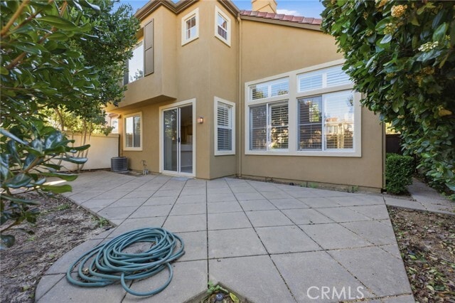 Building Photo - 146 Lessay