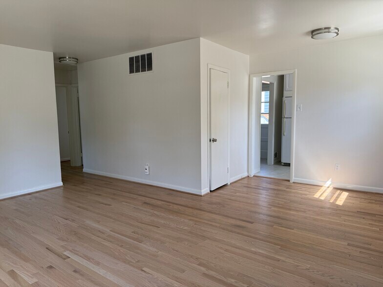 Living Room - 3601 17th St N