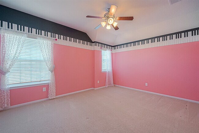 Building Photo - 7530 Newbury Trail