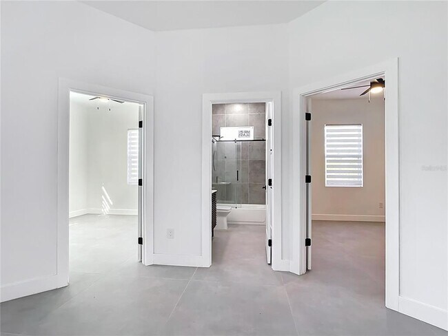 Building Photo - 174 Ingram Blvd