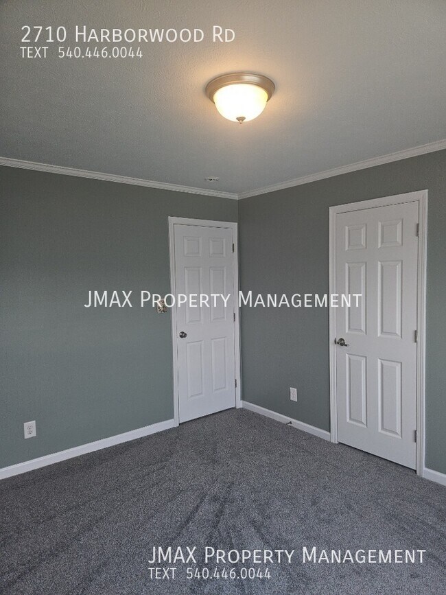 Building Photo - 2710 Harborwood Rd