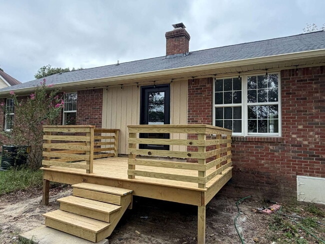 Building Photo - 157 Yardley Farms Ct
