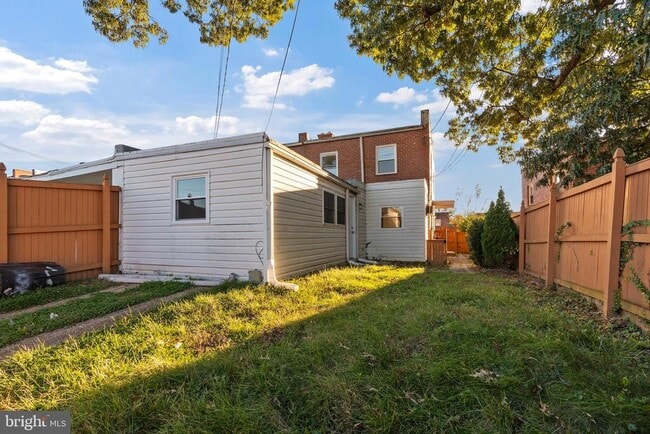 Building Photo - 8604 Chestnut Oak Rd