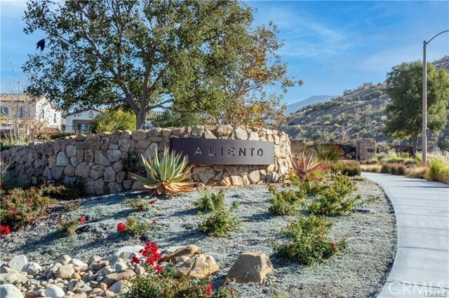Building Photo - 25187 Golden Maple Dr