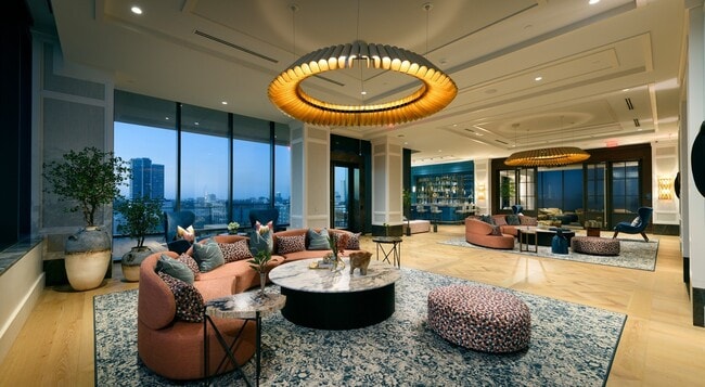 Building Photo - 707 Marston St