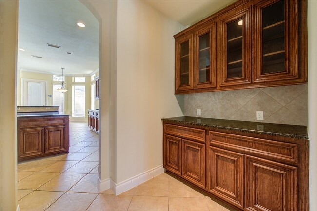 Building Photo - 5506 Garnet Grove Ct