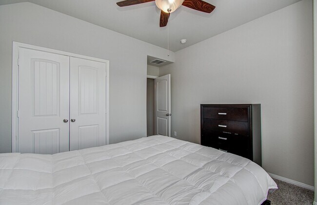 Building Photo - 2202 Anzio Ct