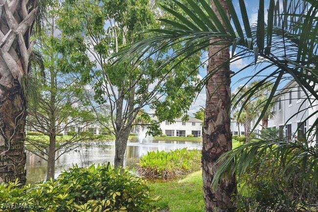 Building Photo - 10100 Poppy Hill Dr