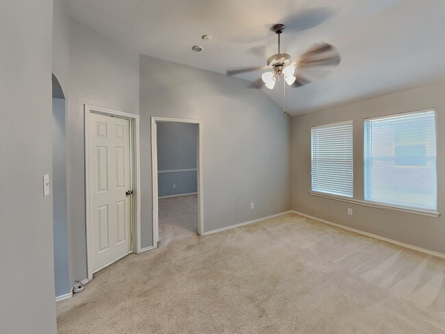 Building Photo - $500 OFF your first full month’s rent with a move-in on or before 6/15/2026!