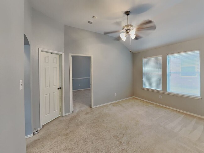 Building Photo - Where Comfort Meets Convenience in Marine Creek Ranch