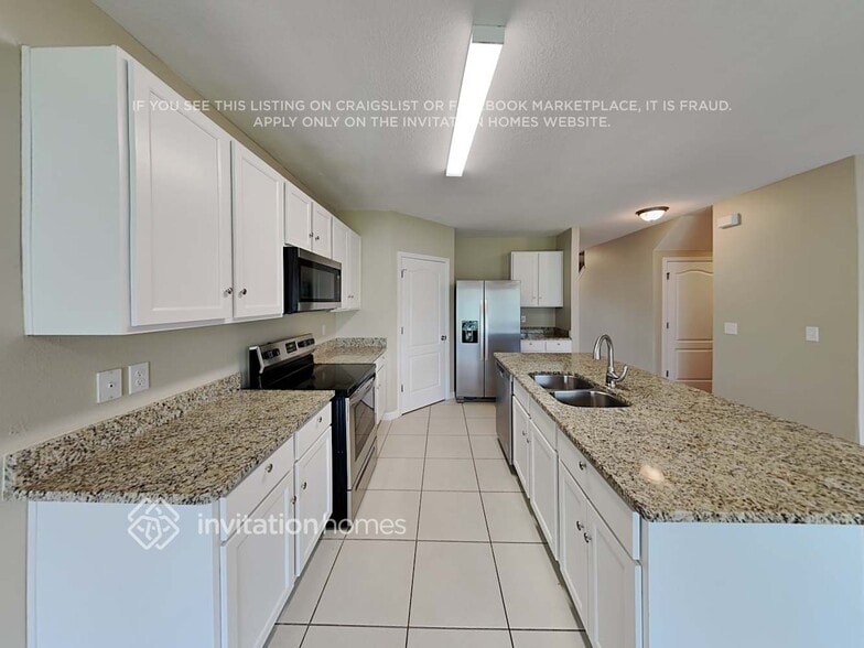 Building Photo - 5261 11th St E