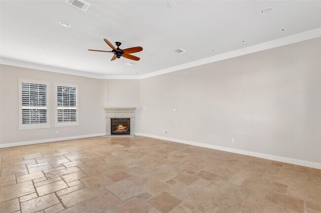 Building Photo - 135 Low Country Ln