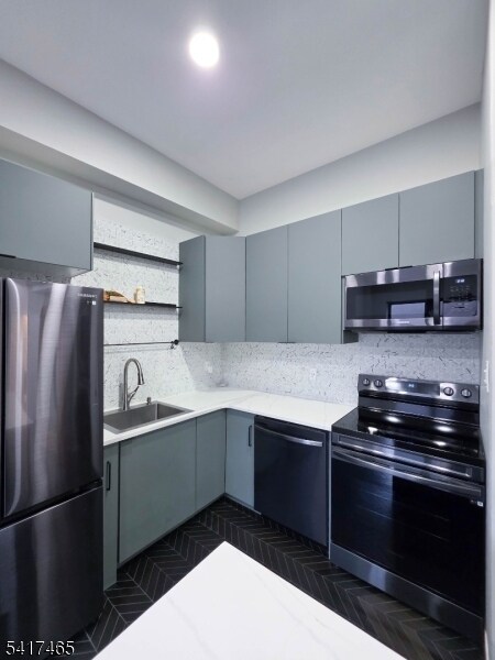 Building Photo - 111 Mulberry St