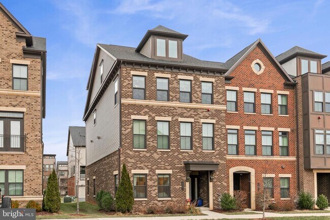 Building Photo - 22292 Foundation Dr