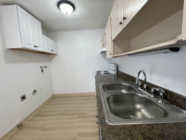 Building Photo - 1314-1316 Williams [PRM: Marlene] (2)