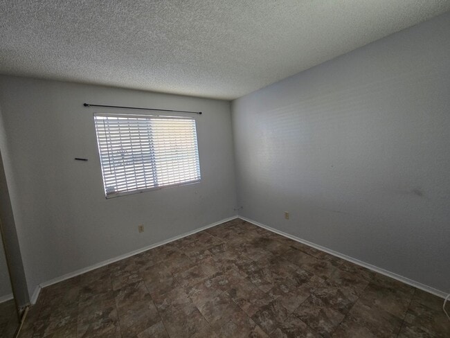 Building Photo - A Fabulous 2 Bed, 2 Bath, 1 Car Attached G...