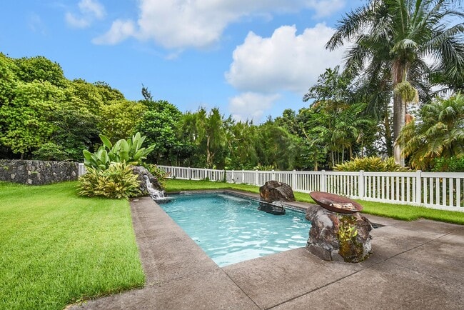 Building Photo - Ohai Estates 4 Bed 4.5 Bathroom Home Avail...