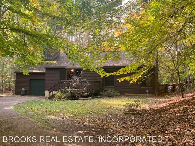 Building Photo - 3 br, 2 bath House - 116 Sharps Road