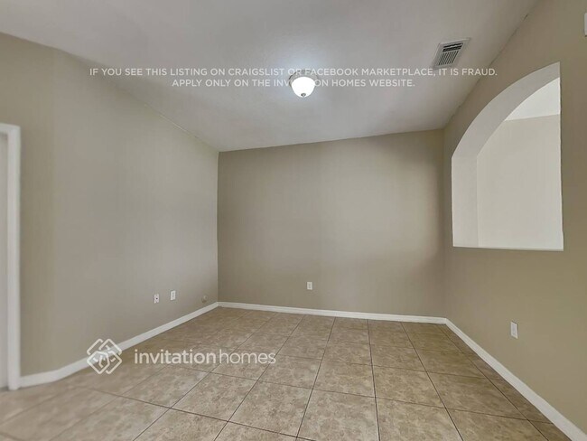 Building Photo - 11885 SW 152nd Pl