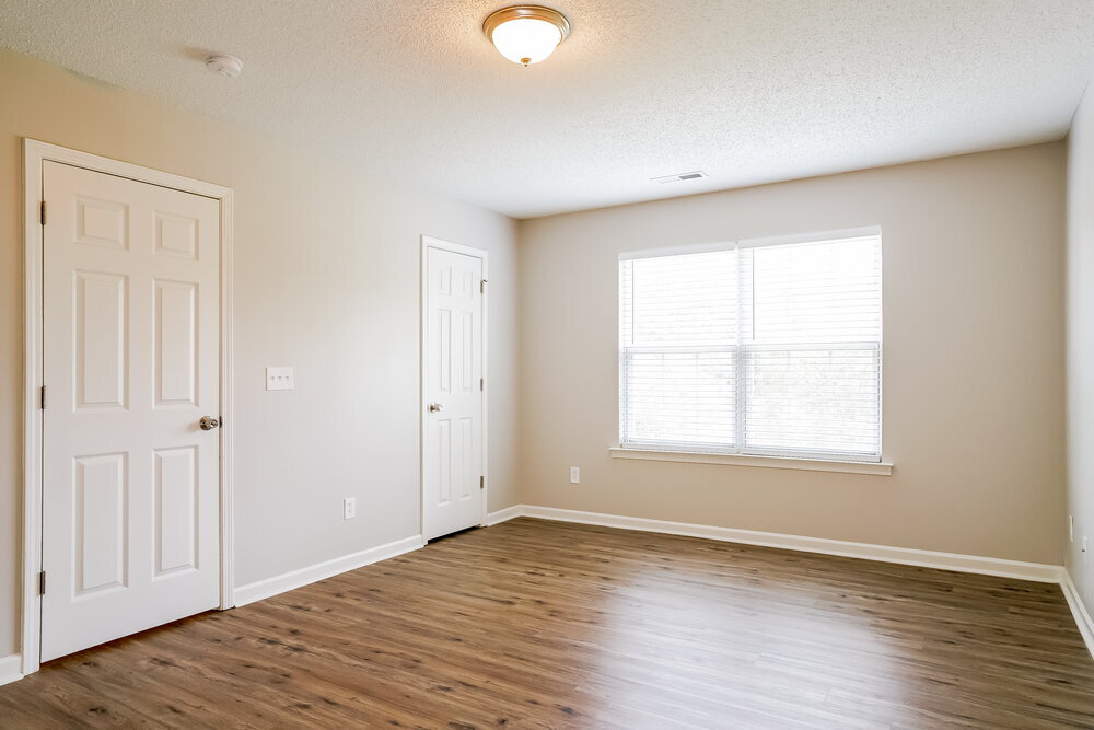 Building Photo - 5008 Marathon Ln