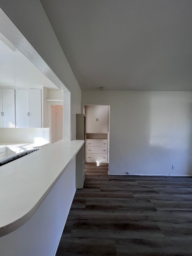 Building Photo - 2162 Felspar St