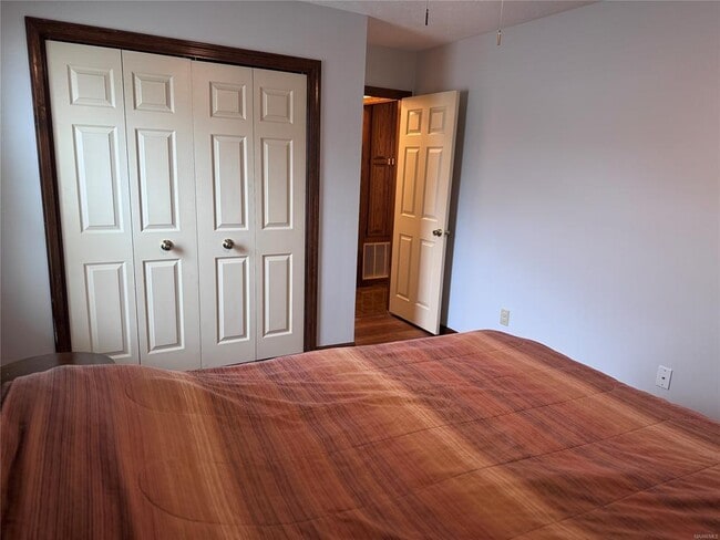 Building Photo - 5740 Jane Rd