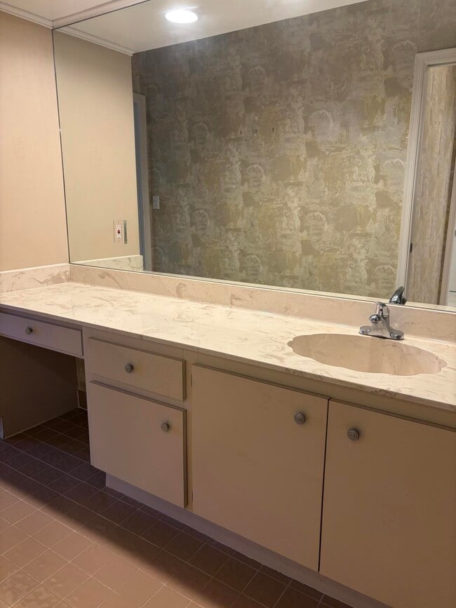 Building Photo - 21435 Campo Allegro Dr