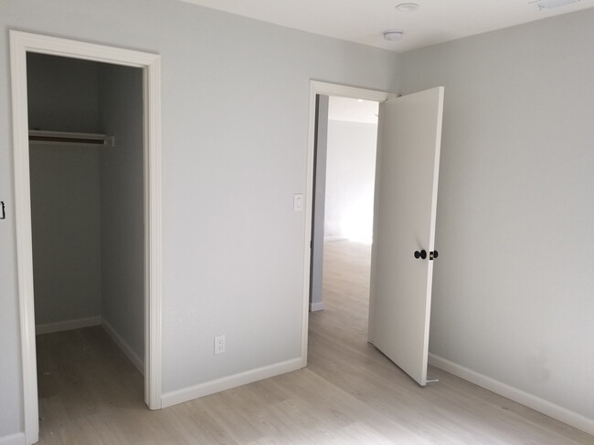Building Photo - 3509 Baywood Cir