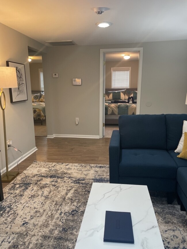 Building Photo - FULLY FURNISHED 408 Miles Road