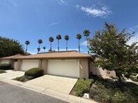 Building Photo - Charming 2 Bedroom Condo for Rent in Newhall!
