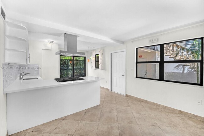 Building Photo - 3265 Virginia St