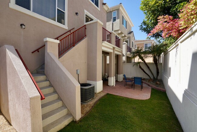 Building Photo - 11337 Carmel Creek Rd