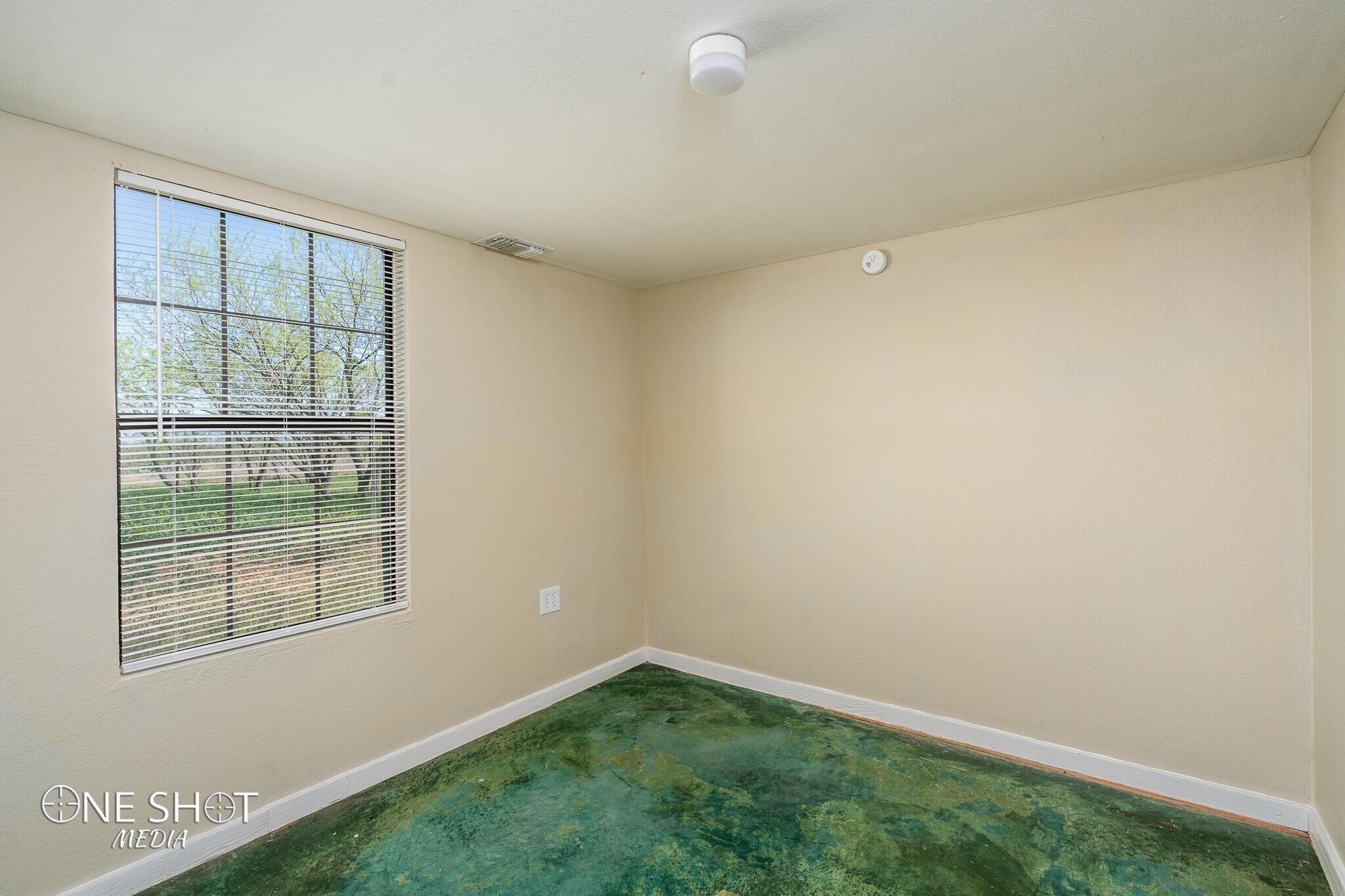 Building Photo - 542 McCartney Ln