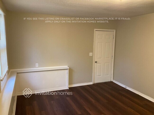 Building Photo - 216 Jousters Ln NW