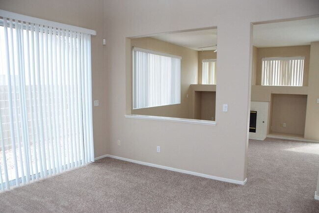 Building Photo - 7729 Paseo Vista Dr