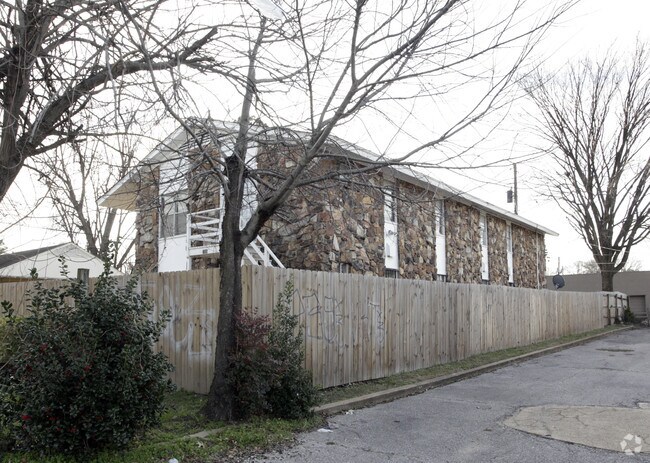 Building Photo - 3969 Southlawn Ave