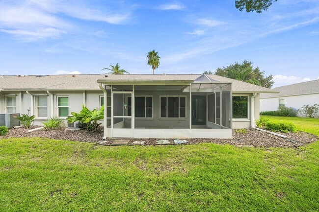 Building Photo - 11220 Hollander Ave