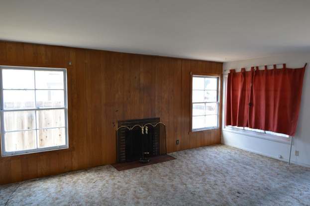 Building Photo - 218 Bradford Dr