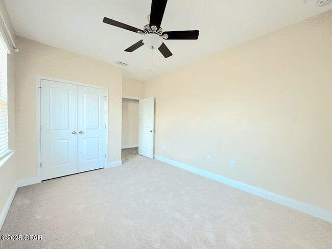 Building Photo - 100 Barefoot Falls