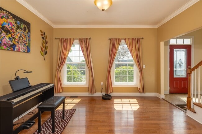 Building Photo - 126 St Andrews Dr